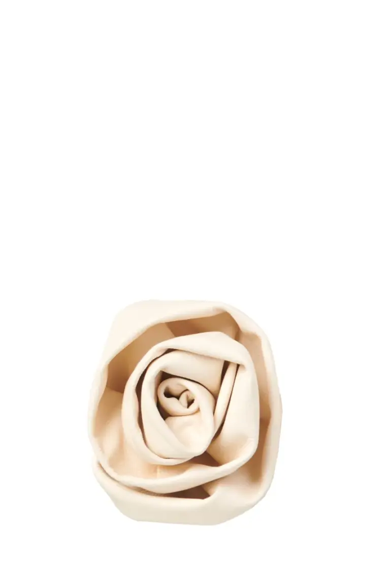 Leather Rose — Crème Nappa