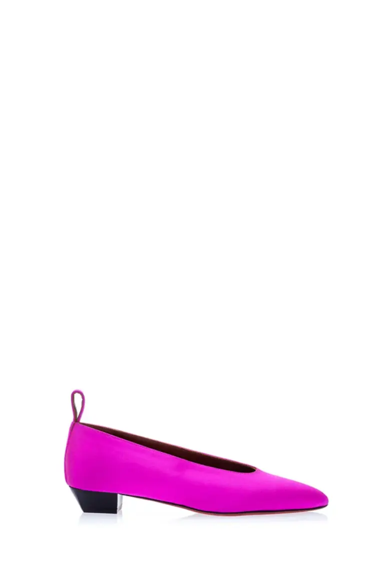 La Timida — Hot Pink Satin